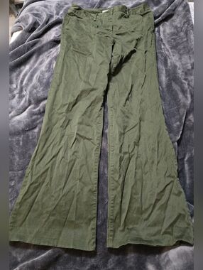 Ann Taylor Olive Green Wide Leg Pants Size 10